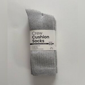 NWT Men's Pack of 3 Gray Crew Cushion Socks Size 10-13